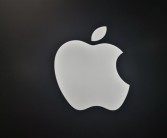 苹果加紧生产iPhone 17、Mac等关键产品！美版靠印度和越南了！