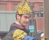 大唐不夜城丢刀侍卫演我五一加班 究竟怎么回事