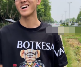 男生说第一个出考场是因为太饿了  松弛感拉满！