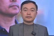 蔡磊用眼控仪和儿子交流围棋：画面温馨！