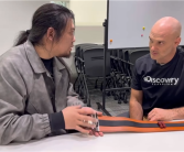 手工耿给德爷制作了一条荒野求生腰带 网友：奔着倒斗去的！