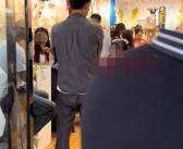 第一批过五一的人把汉服店挤爆了：穿汉服成了年轻人的生活态度！