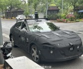 SUV越看越有法拉利味道！小米两款新车细节曝光：价格预计12-15万起、有增程!