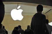制造问题搞不定！苹果可折叠iPad折戟：需求也不足!