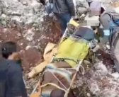 中国女游客印尼伊真火山坠亡 丈夫悲痛欲绝撞墙！