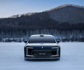 尊界S800为何用1.5T增程器 余承东：考虑过2.0T、但车头太重！