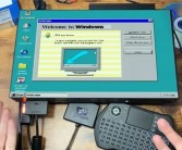 索尼PS2成功运行Windows 95！《Doom》启动遗憾失败！
