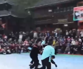 姑妈篮球赛唯一规则:不准打架 主打一个开心快乐！