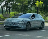 国产首款豪华旅行车！享界S9旅行版谍照更新：今秋正式发布！