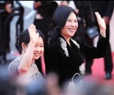 五年20万公里！“50岁自驾游阿姨”回应走戛纳红毯：希望越来越多的普通人被看见！