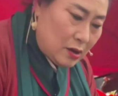 不远千里追随“王婆”的人:只求干娘看看我！