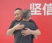 永辉超市力挺胖东来：东来哥身上有光 我们要跟着一起去追光！