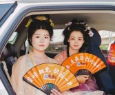 滴滴成立《王者荣耀》电竞保障车队：英雄彩蛋车免费送扇子！
