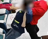 按摩师给顾客开背被“过肩摔” 网友：我担心的事情终于发生了！