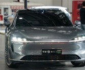 华为再向BBA动刀子 鸿蒙智行享界S9实车曝光：气场百万级！