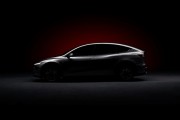 大六座来了！特斯拉Model Y L外观正式公布：预估售价40万 尾标亮了！