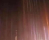 神奇且罕见！呼伦贝尔现“寒夜灯柱”现象 一束束光柱直冲苍穹！