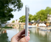 苹果iPhone 17 Pro Max机模上手：厚度增加 电池加大!