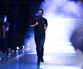 要做电车中丰田！贾跃亭：与主机厂签署协议 2025年底FX车型首车下线!