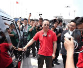 卖掉迈巴赫买了第一辆新能源车 周鸿祎喜提极氪009光辉版！
