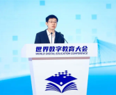 宇树科技创始人王兴兴：AI将深刻改变教育 但不会取代教师!