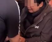 王龙妻子称要把慰问金都给公婆 人们从四面八方赶来为英雄送行！