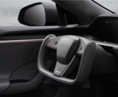 取消标配半幅方向盘：新款特斯拉 Model S / X配置公布！