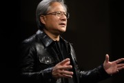 黄仁勋反驳AI威胁就业：程序员将被淘汰 就业不必恐慌！