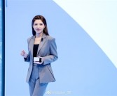 入职才1年 宋紫薇宣布离职理想汽车：杀入AI智能硬件赛道！