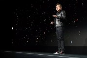 黄仁勋自曝“非常痛苦”！H20禁令让NVIDIA少赚150亿美元 助推华为崛起！