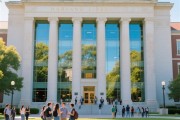 美国下令禁止哈佛大学招收国际生！现有外国学生必须转学 中国学生占20%！