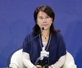 格力发财报：去年净赚321.85亿！董明珠豪掷55亿分红 曾问雷军给股民分多少！